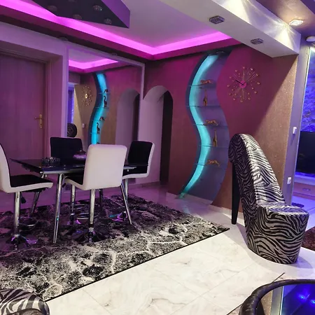 Eleni De Lux - Indoor Jacuzzi In Lydia Lidia