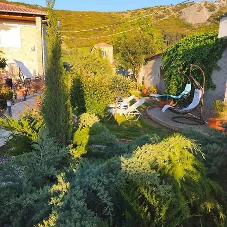 Eleni De Lux - Indoor Jacuzzi In Lydia Villa Lidia