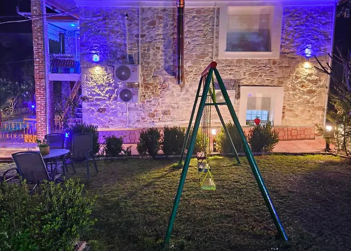 Eleni De Lux Villa *