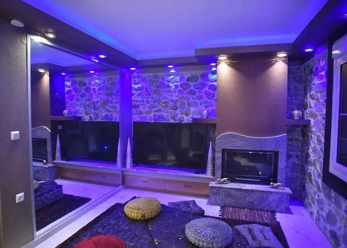 Eleni De Lux * Lidia