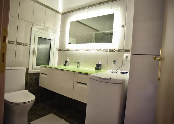 ヴィラ Eleni De Lux *